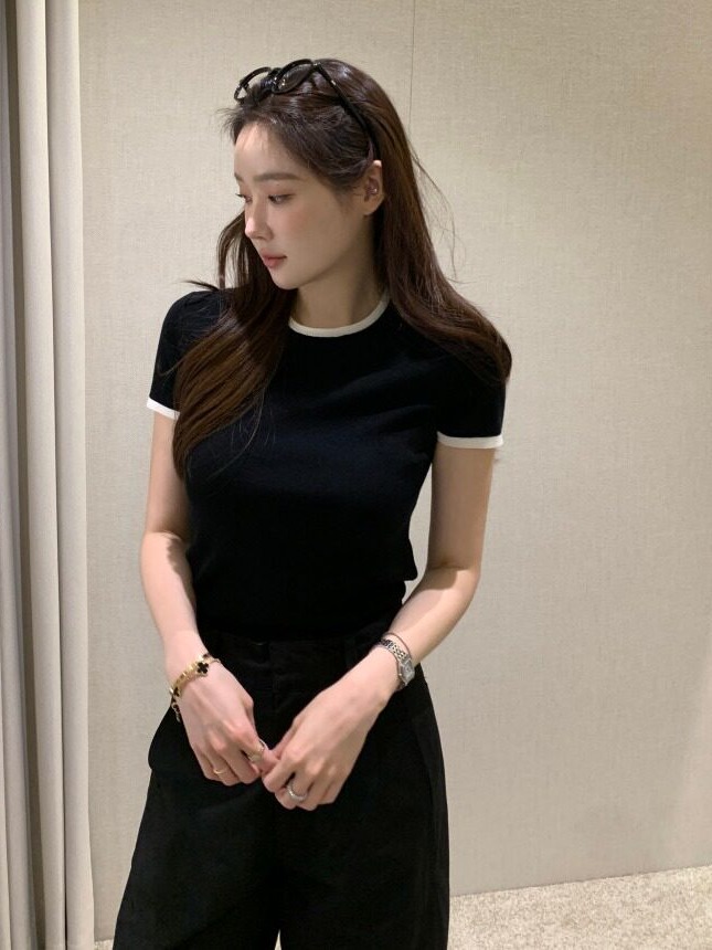 시크한 여름 신상 얇은 컬러 블록 반팔 니트 스웨터 한 - Korean Women Lifestyle 리뷰 및 가격
